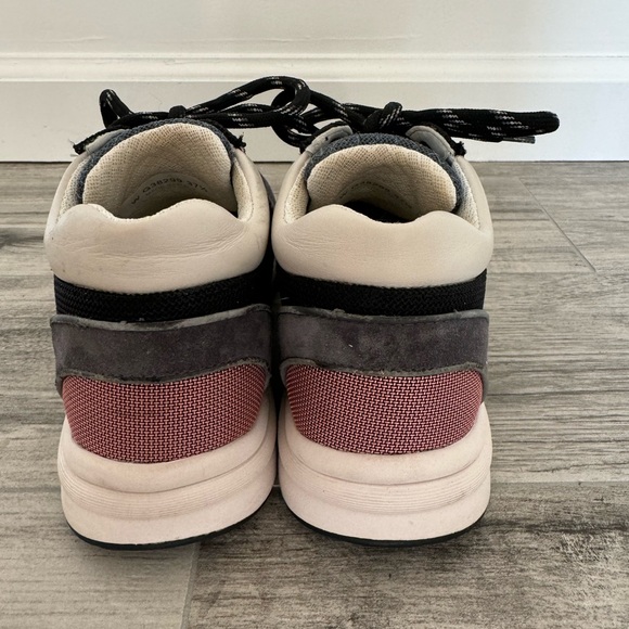 Authentic Chanel Sneakers size 37.5 - Picture 6 of 9